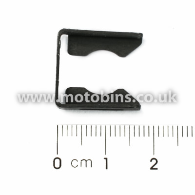 thumbnail image 2 of 07-12 Suzuki Cadillac Chevy 3.2L 3.6L Fuel Injector Locks / Fuel Rail Clip 6 2 of 10